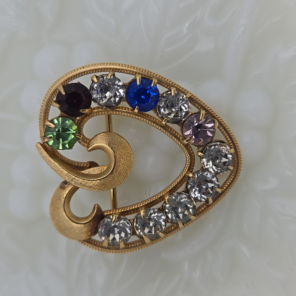 Gold Tone & Rhinestone Heart Brooch